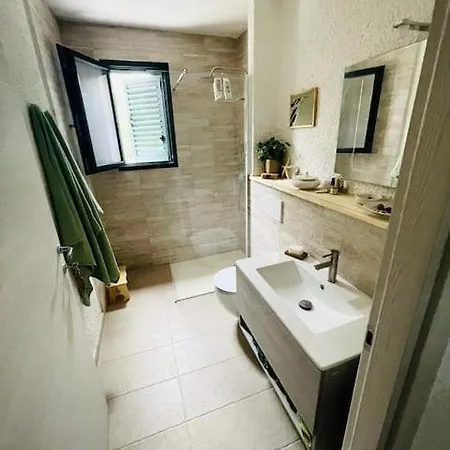 With Private Access To Villa Sorso