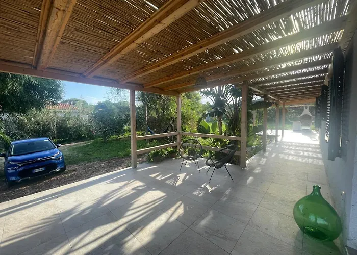 With Private Access To Сорсо